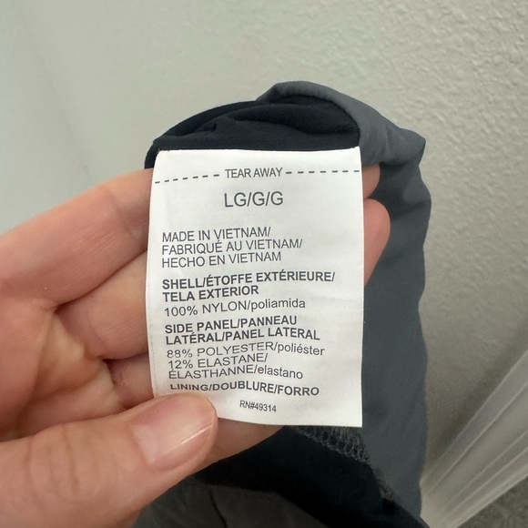 NWT Under Armour Storm Vest Men's Large Black Insulated Puffer Vest Logo Casual - Picture 6 of 10